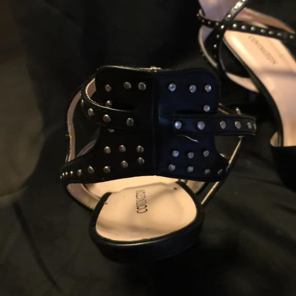 shoes - Picture 4 of 5